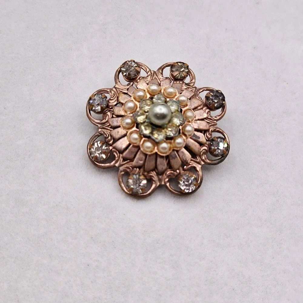 Vintage Brooch Pin Faux Pearl Rhinestone Copper Tone Flower Starburst Statement